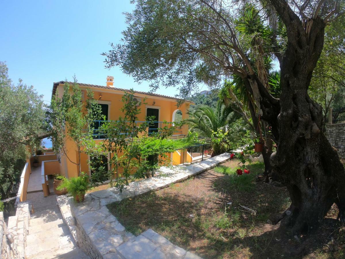 Silent Bay Apartments Katávolos Eksteriør bilde