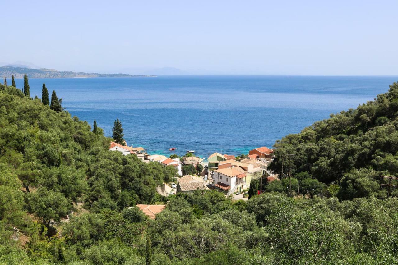 Silent Bay Apartments Katávolos Eksteriør bilde